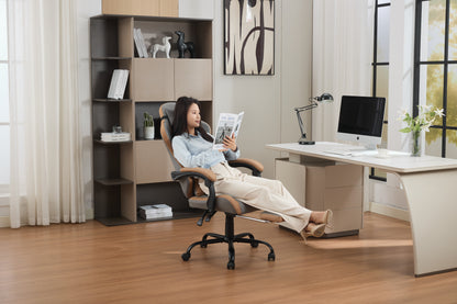 Ergonomic Gaming Chair with Full Support for Fatigue-Free Sitting