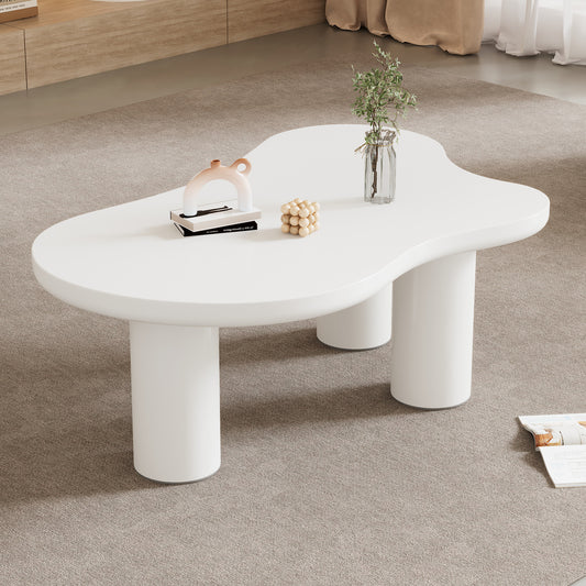 (previous sku:N625P256509510W) Unregelmäßiger Couchtisch in Wolkenform, 107cm Länge, 66cm Breite, 40.5cm Höhe, MDF-Tischplatte und PVC-Beine, mit Filzunterlage