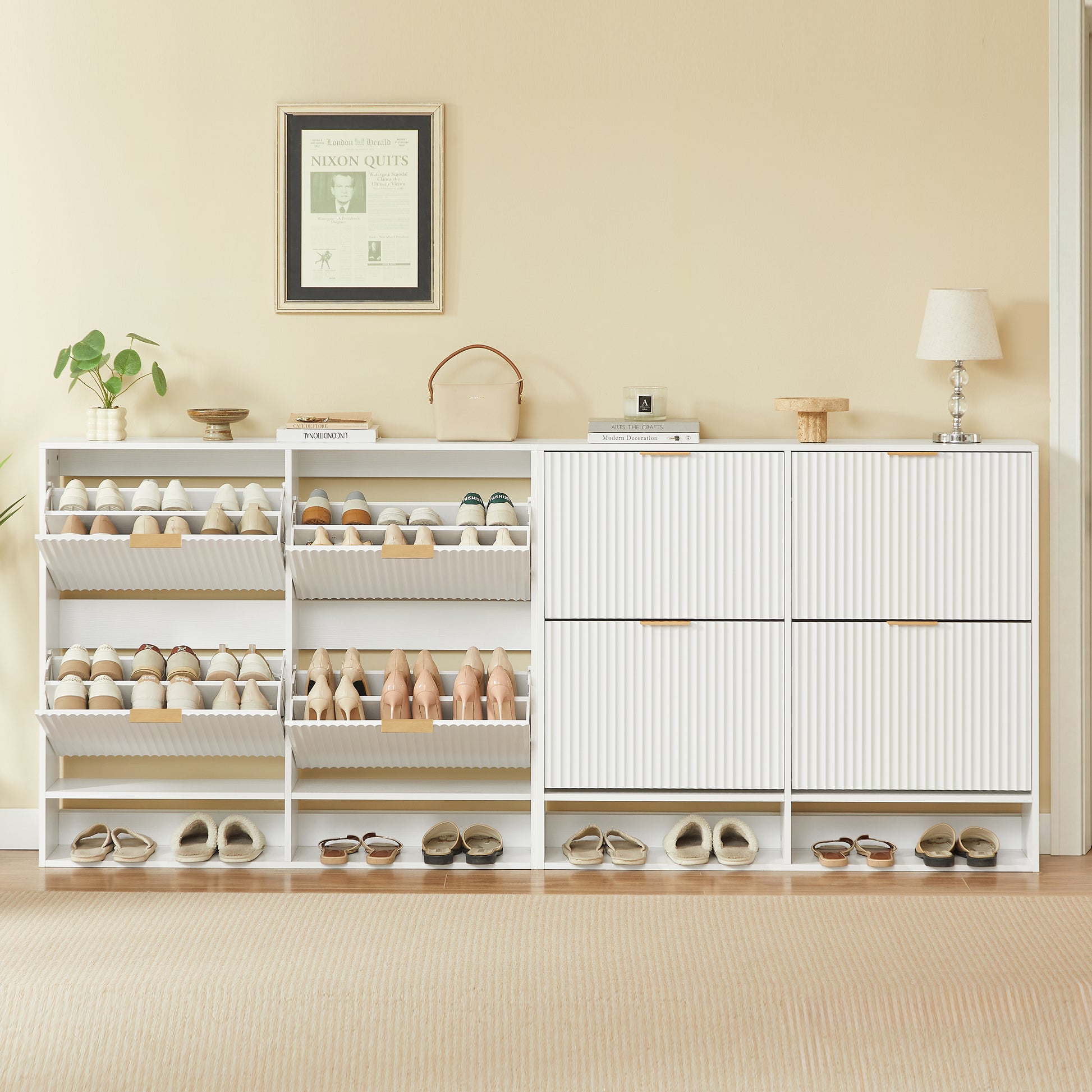 120 x 24 cm Schuhschrank mit Nutfront – Höhenverstellbar mit Kippschutz und Dekotisch für den Flur, in Weiß