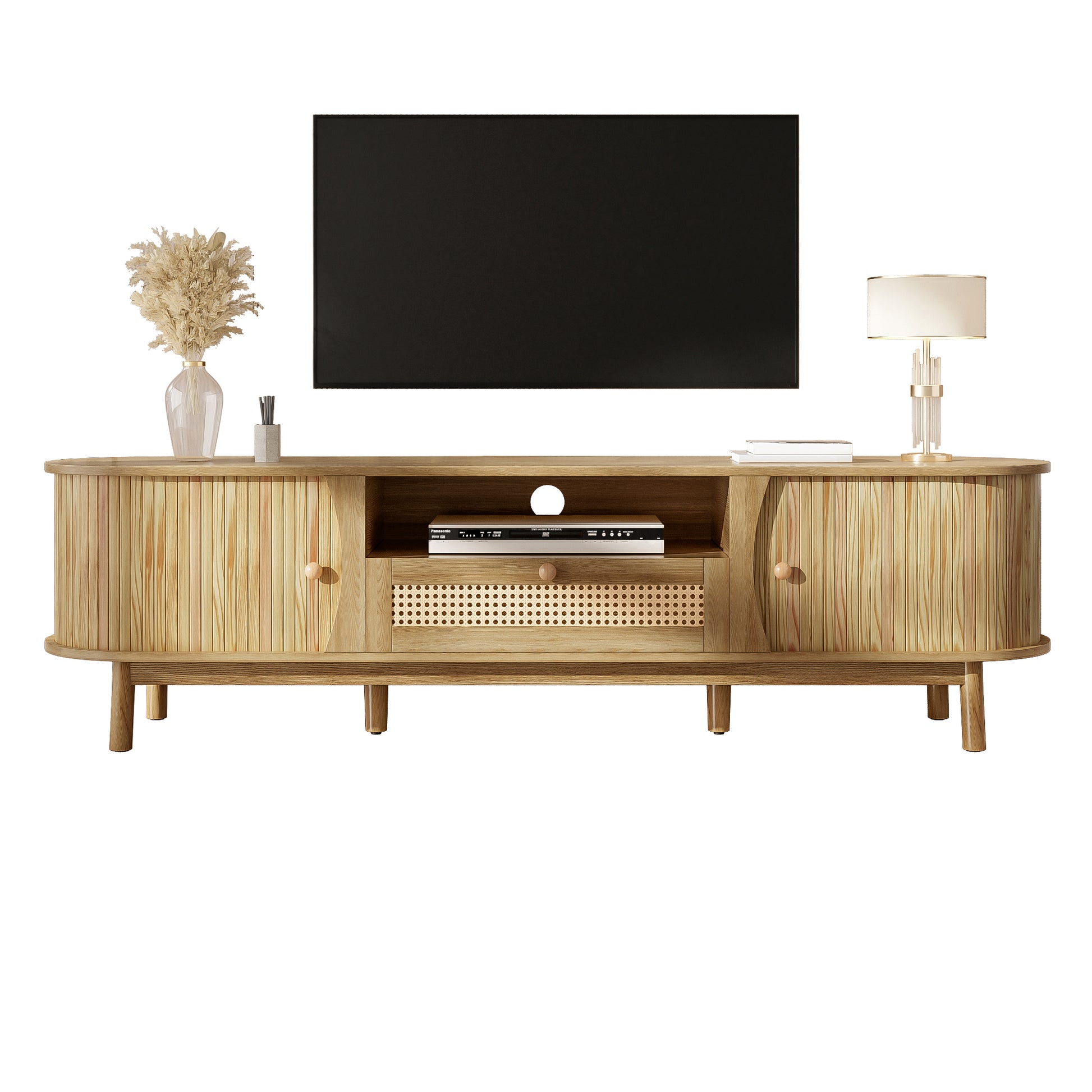 Gigab2b original image - TV-Schrank mit Türen und Schubladen. TV-Schrank aus Rattan, Massivholztüren, Aufbewahrungslösung im Landhausstil – niedrige Frontblende.